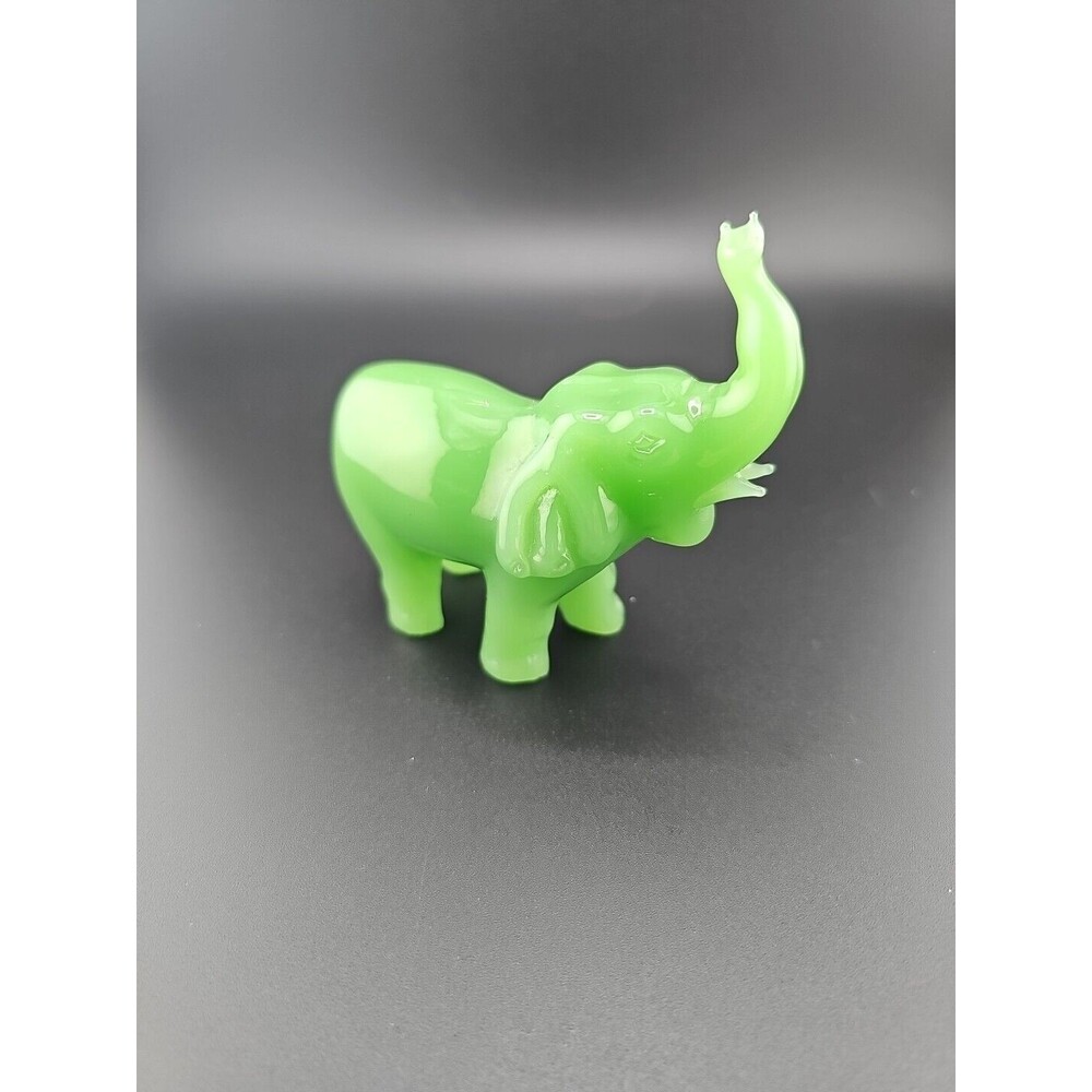 Jade Green Glass Elephant Figurine Trunk Up Lucky,  3.25” Tall / Len   6.5oz